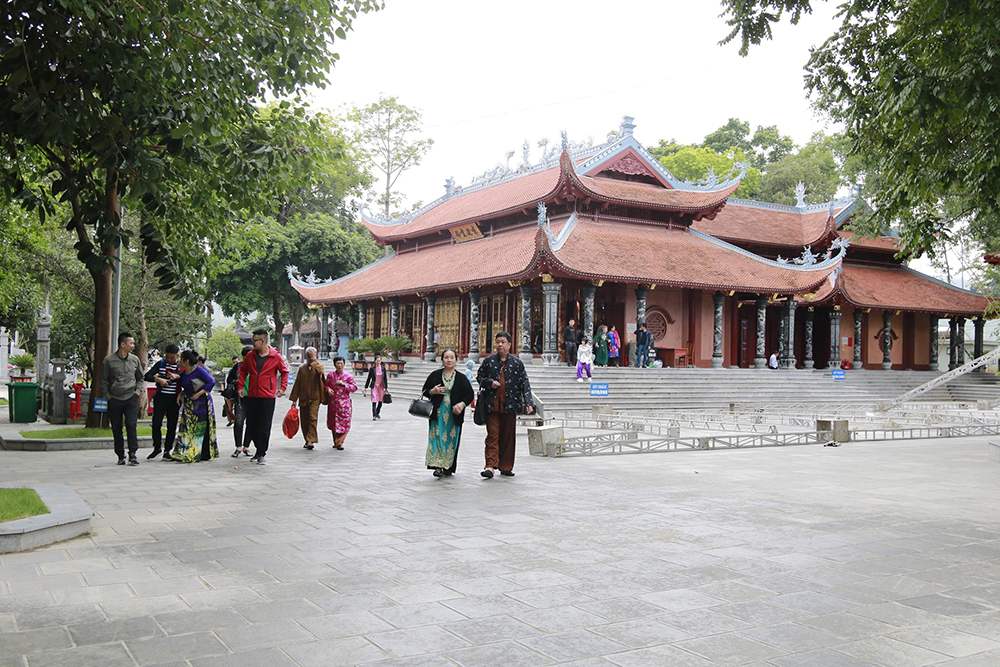 Đền Mẫu Đông Cuông, Yên Bái
